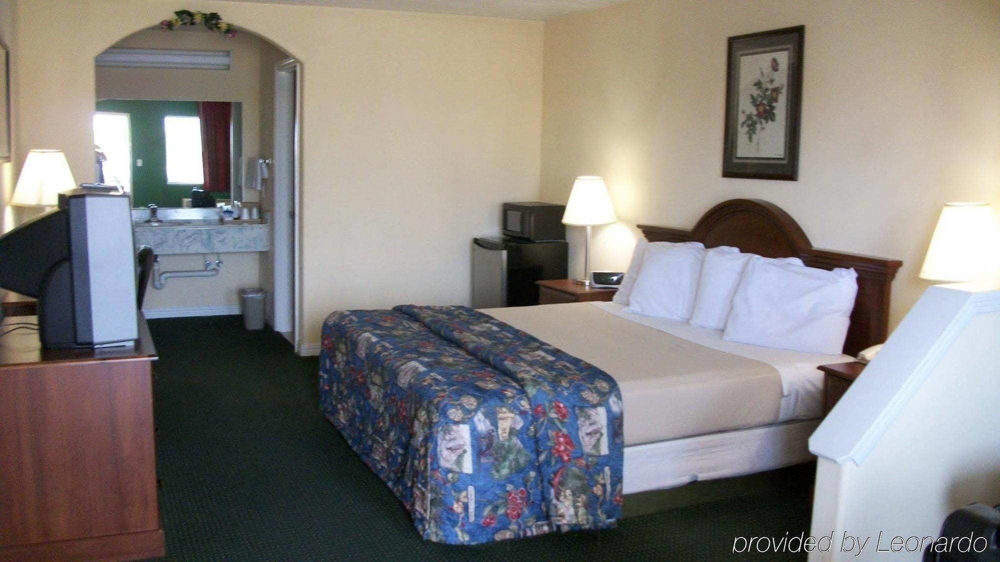 Americas Best Value Inn & Suites Waller/Prairie View Room photo